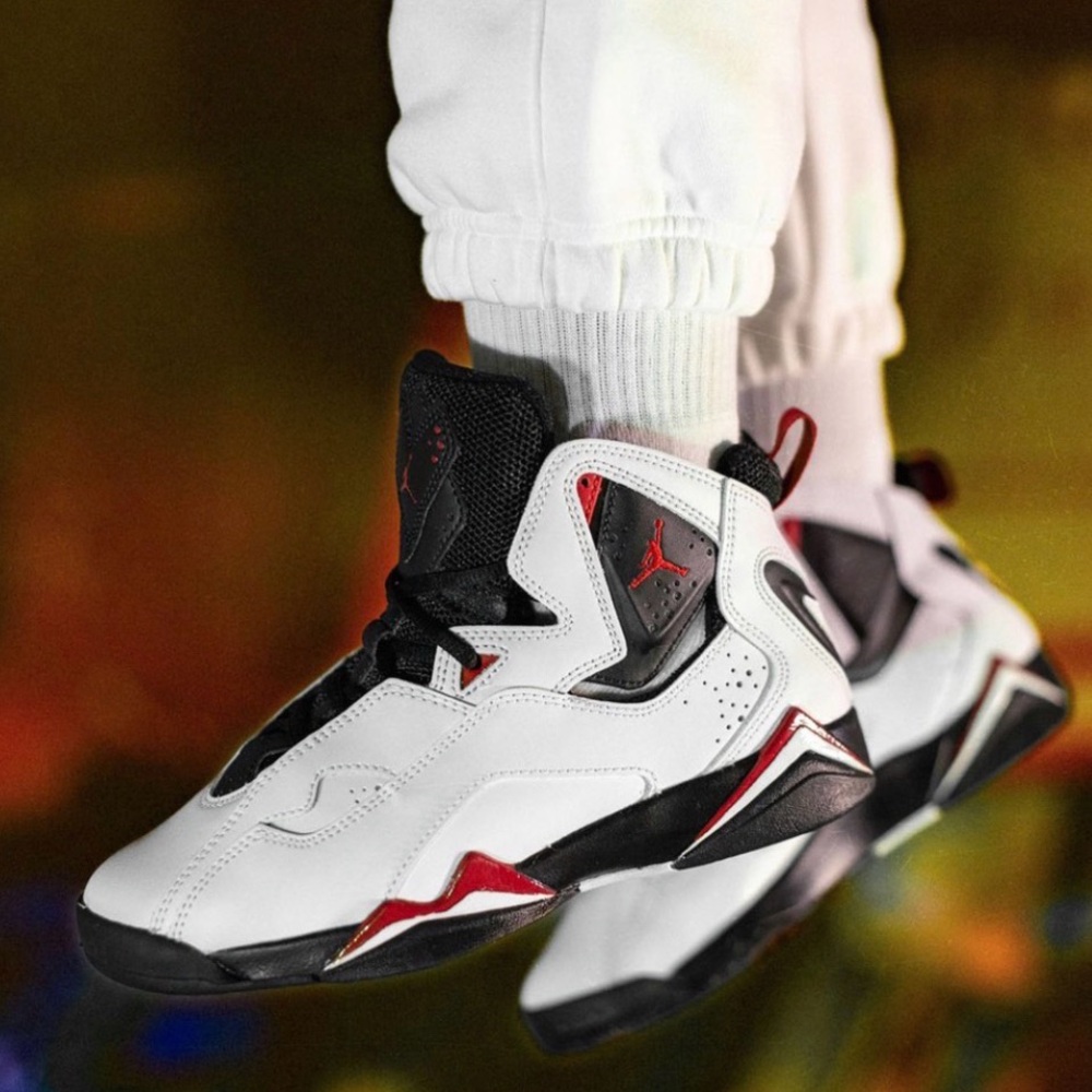 Nike Jordan True Flight Sneakers